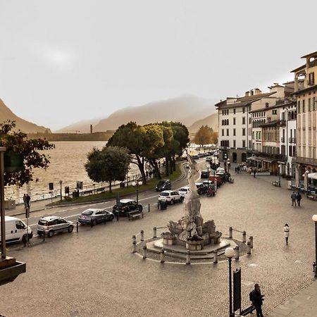 Casa Piazza Del Porto Villa Lovere Exteriör bild